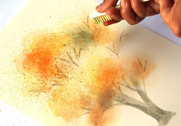 Рисование красками. Осеннее дерево