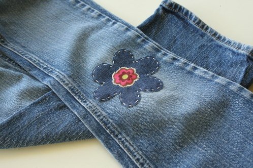Как сделать заплатку на джинсах для детей