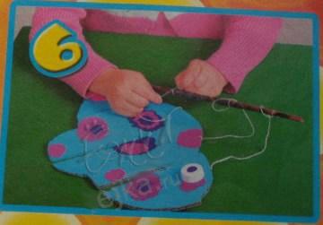 Подвижная поделка для детей - рыбка, из гофрированного картона, детское творчество
