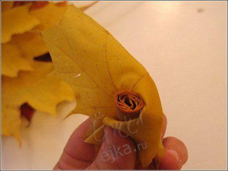 Букет из листьев - поделки из природных материалов
