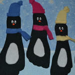 Аппликация для детей - смешные пингвины. Отпечатки детских ножек